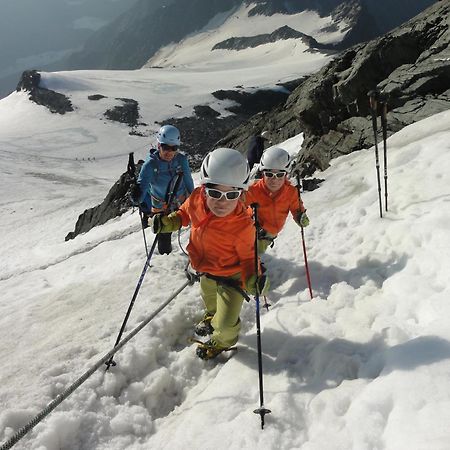 Ferienhaus Hanser Kals-am Großglockner Esterno foto