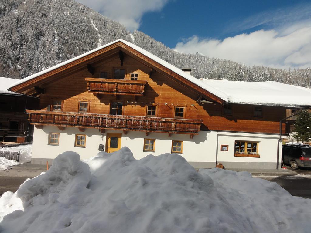 Ferienhaus Hanser Kals-am Großglockner Esterno foto